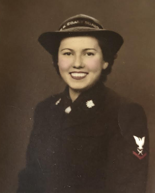 5.	Colorized official photograph of Yeoman Third Class Lula Mae O’Bannon. (Courtesy of family)